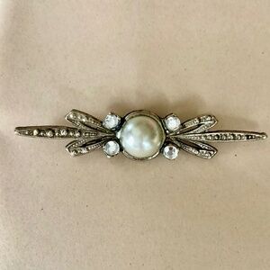 Faux Crystal and Pearl Bar Pin
